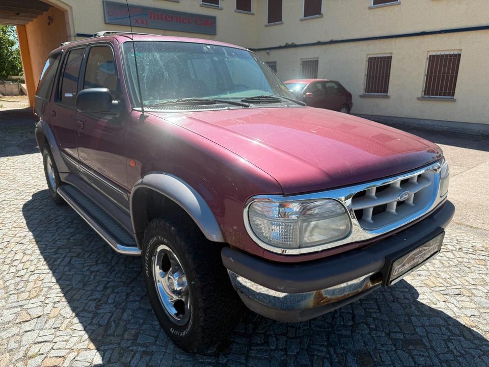 Ford Explorer 4.0 V6 4x4 Automatik Highclass Klima пробіг: 181500 рік: Oktober 1996 Benzin потужність:156 PS коробка: Automatik Januar 2026 ціна: 1550 - Фото 3