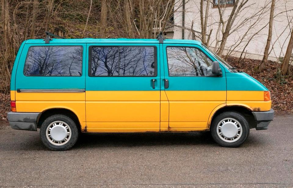 VW T4 Multivan пробіг: 293000 рік: Juni 1992 Diesel потужність:77 PS коробка: Manuell ціна: 2500 - Фото 3