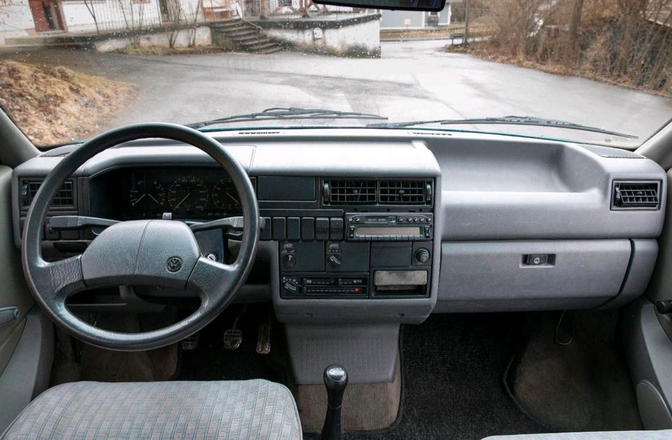 VW T4 Multivan пробіг: 293000 рік: Juni 1992 Diesel потужність:77 PS коробка: Manuell ціна: 2500 - Фото 9