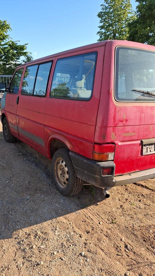 T4 multivan Vw пробіг: 500000 рік: Juni 1995 Diesel потужність:63 PS коробка: Manuell April 2026 ціна: 1150 - Фото 1
