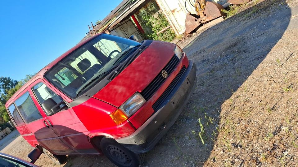 T4 multivan Vw пробіг: 500000 рік: Juni 1995 Diesel потужність:63 PS коробка: Manuell April 2026 ціна: 1150 - Фото 7