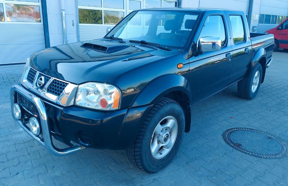 Nissan Navara NP300 Pick-up Double Cab 4X4 пробіг: 220000 рік: März 2009 Diesel потужність:133 PS коробка: Manuell ціна: 5500 - Фото 0