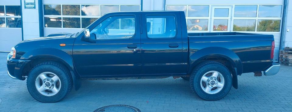 Nissan Navara NP300 Pick-up Double Cab 4X4 пробіг: 220000 рік: März 2009 Diesel потужність:133 PS коробка: Manuell ціна: 5500 - Фото 1