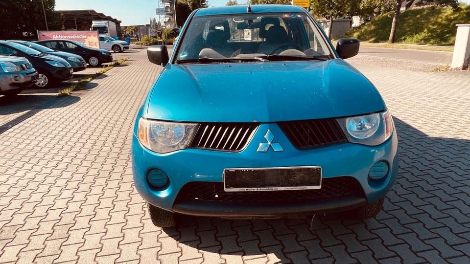Mitsubishi L200 Allrad 4x4 Aпробіг: 214000 рік: Mai 2007 Diesel потужність:136 PS коробка: Manuell ціна: 3300 - Фото 8