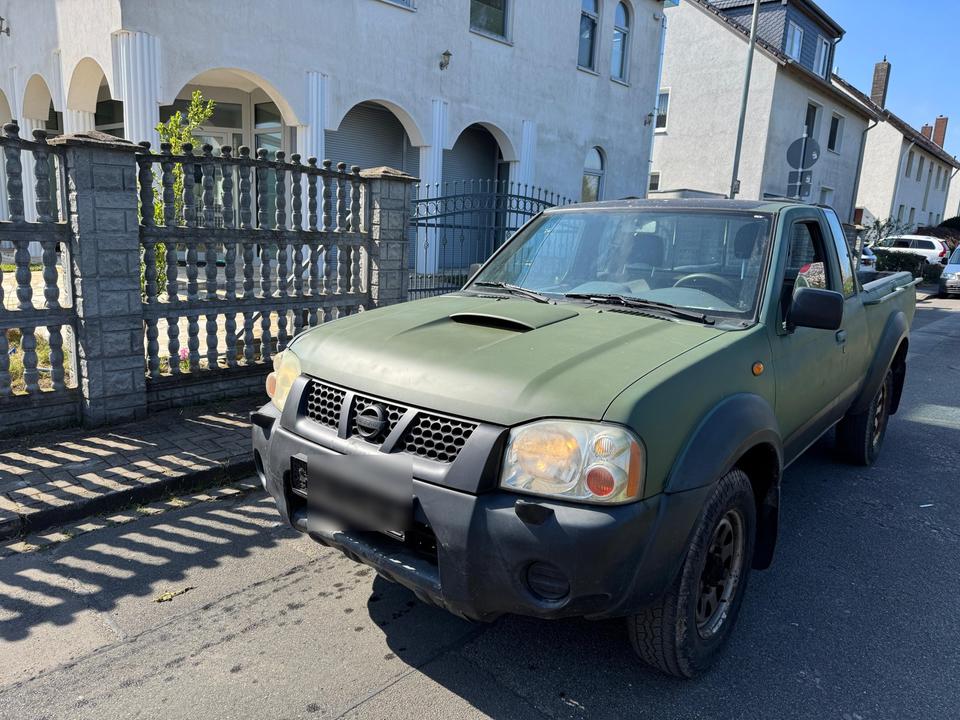 Nissan Navara D22 2.5 4x4 пробіг: 239000 рік: Dezember 2006 Diesel потужність:134 PS коробка: Manuell ціна: 3700 - Фото 1
