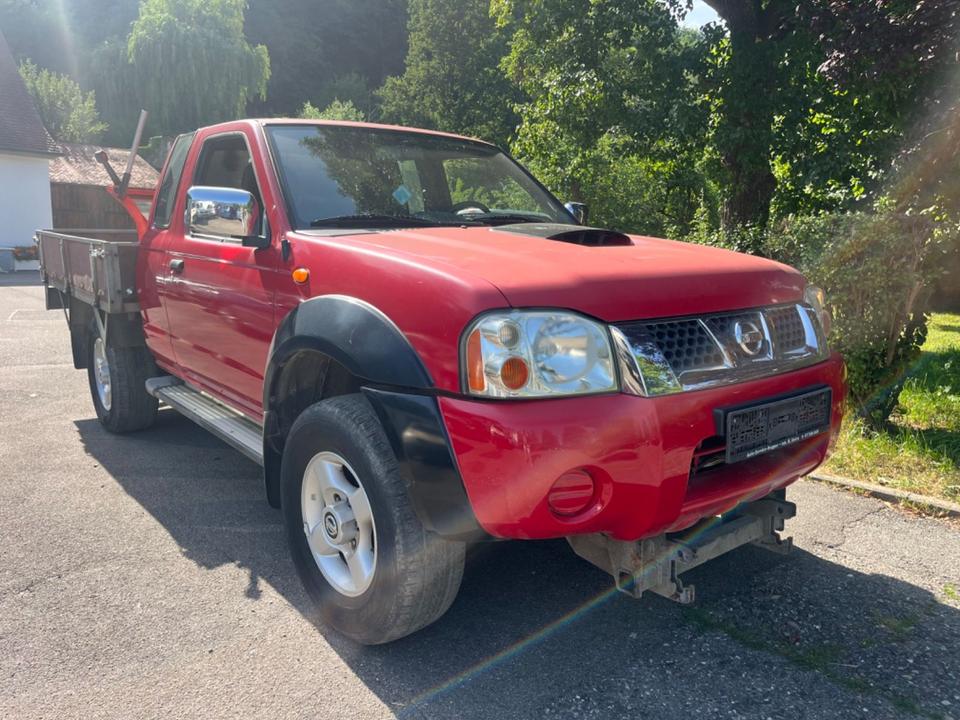 Nissan PickUp Pickup King Cab Profi 4X4 пробіг: 150000 рік: Juni 2005 Diesel потужність:133 PS коробка: Manuell ціна: 4999 - Фото 0