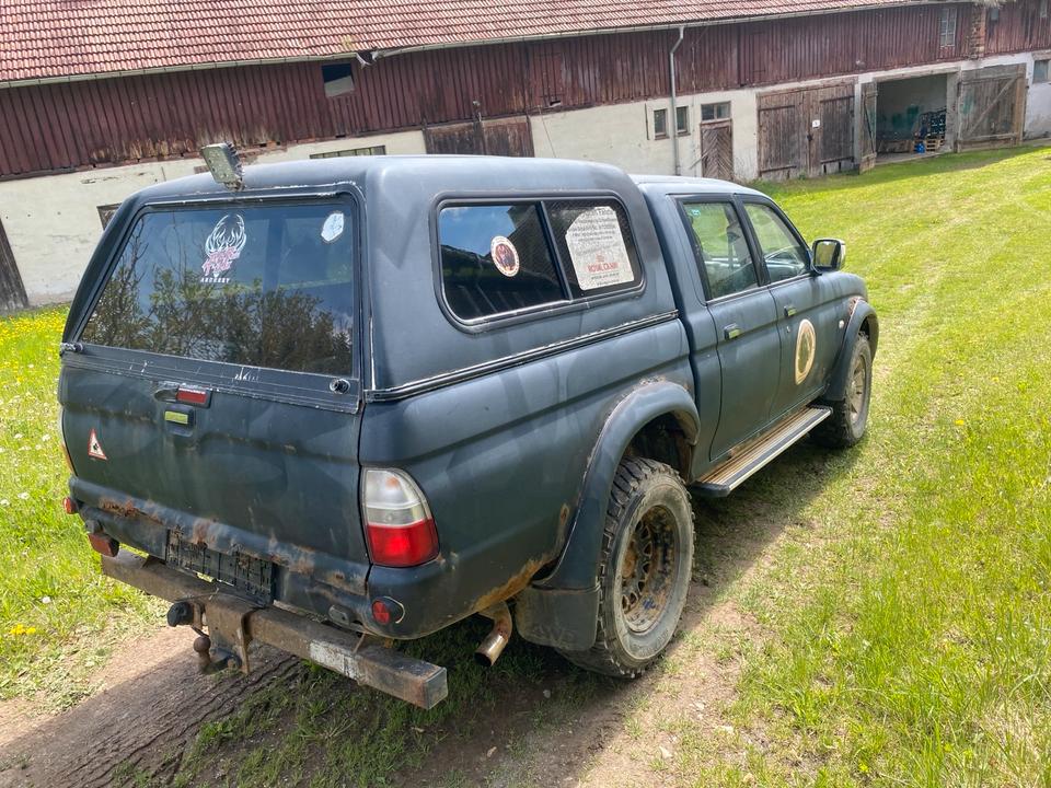 Mitsubishi L200 Pickup Export 2.5 116ps Motor Getriebe top L-Reihe пробіг: 258000 рік: März 2005 Diesel потужність:116 PS ціна: 3400 - Фото 2