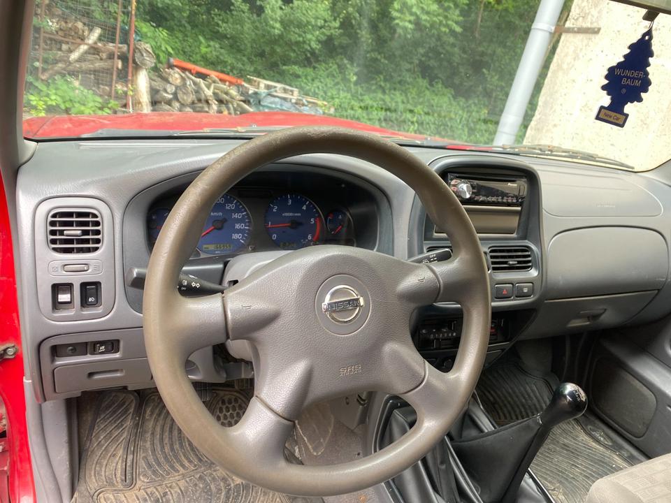 Nissan Navara D22 King Cab пробіг: 166960 рік: Oktober 2004 Diesel потужність:133 PS коробка: Manuell ціна: 6000 - Фото 5