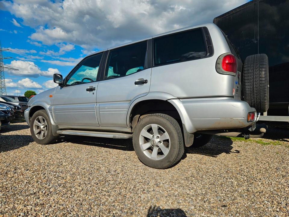 Nissan Terrano 3,0 Di Outdoor 7 Sitze 1.Hand Scheckheft пробіг: 160000 рік: Februar 2004 Diesel потужність:154 PS коробка: Manuell ціна: 5900 - Фото 3