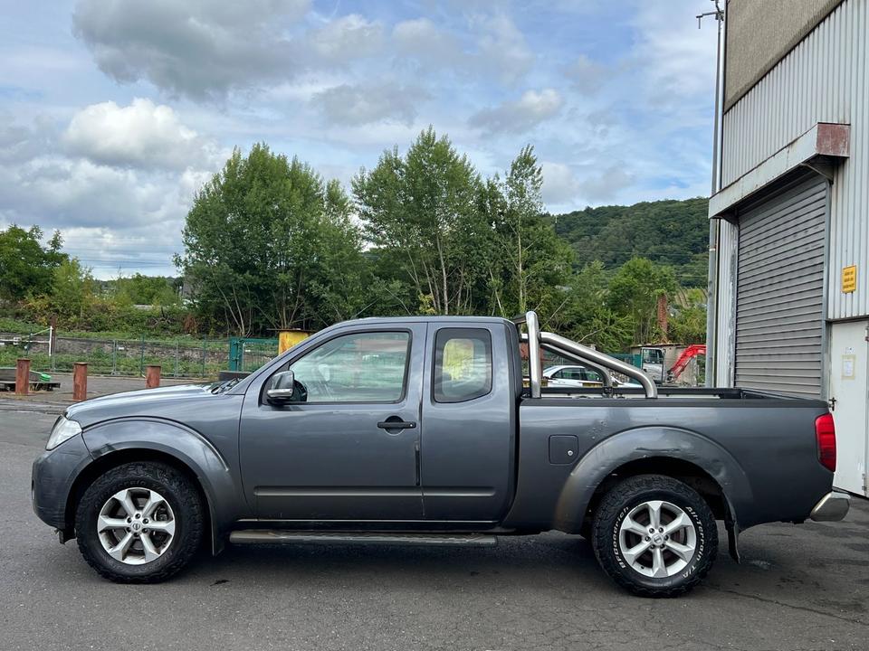 Nissan Navara Pickup King Cab SE 4X4 *1HAND*EURO5 пробіг: 389348 рік: April 2013 Diesel потужність:190 PS коробка: Manuell ціна: 4700 - Фото 7