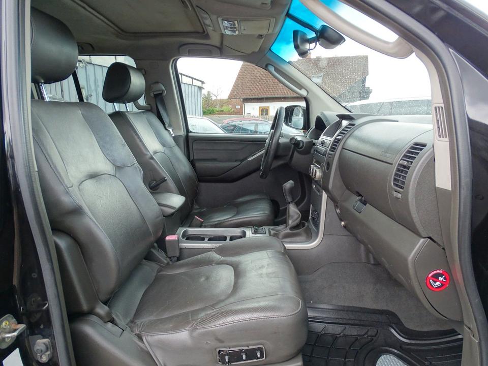 Nissan Navara Pickup DOUBLE CAB Premium 4X4 Leder*Navi. потужність:171 PS коробка: Manuell Juni 2026 ціна: 5850 - Фото 14
