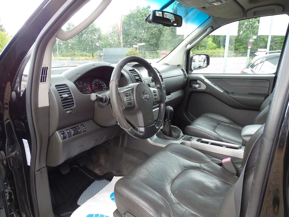 Nissan Navara Pickup DOUBLE CAB Premium 4X4 Leder*Navi. потужність:171 PS коробка: Manuell Juni 2026 ціна: 5850 - Фото 8