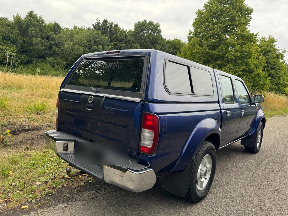Nissan Navara 2.5 D22 Doppelkabine пробіг: 196000 рік: August 2004 Diesel потужність:133 PS коробка: Manuell ціна: 6000 - Фото 2