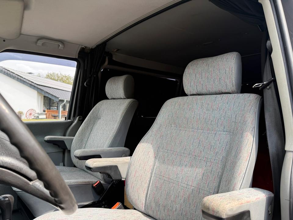 VW T4 2.4D Multivan/Camper  пробіг: 423000 рік: April 1996 Diesel потужність:77 PS коробка: Manuell ціна: 1850 - Фото 10