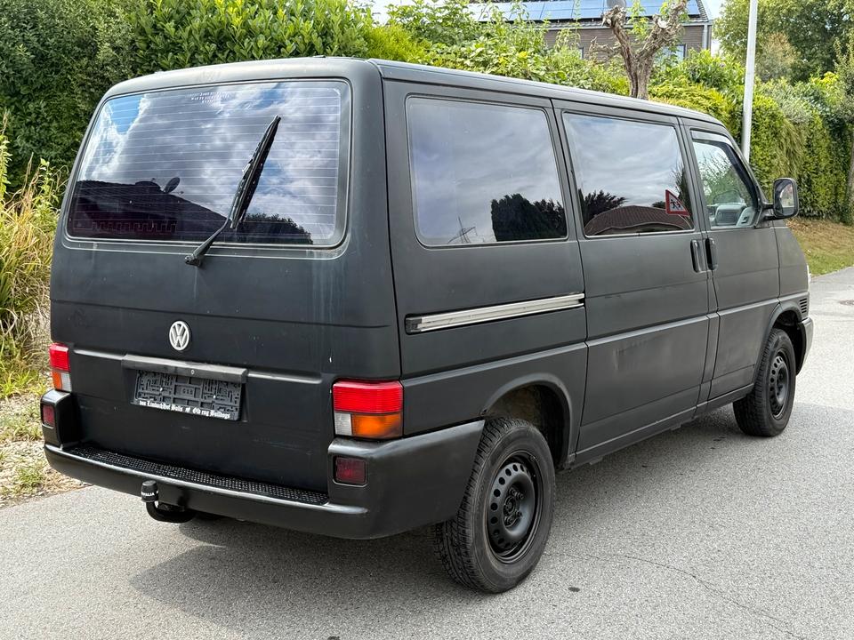 VW T4 2.4D Multivan/Camper  пробіг: 423000 рік: April 1996 Diesel потужність:77 PS коробка: Manuell ціна: 1850 - Фото 2