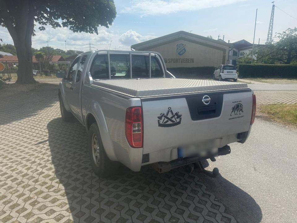 Nissan Navarra 4x4 пробіг: 130000 рік: Januar 2007 Diesel коробка: Manuell ціна: 3999 - Фото 3