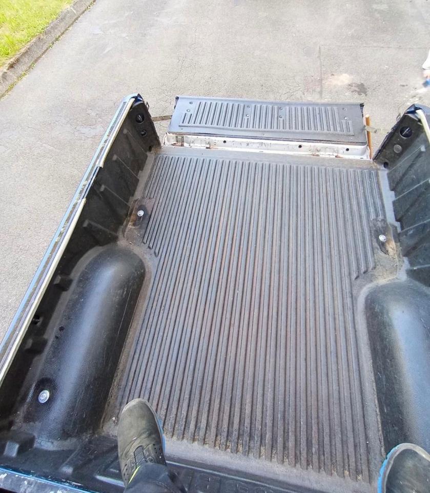 Надійне авто для ЗСУ Mitsubishi L200 Doppelkabine Pickup пробіг: 298000 рік: April 2003 Diesel потужність:117 PS коробка: Manuell ціна: 4499 - Фото 8