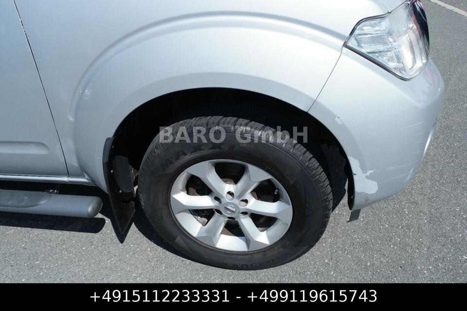 Nissan Navara Pickup Double Cab XE 4X4 пробіг: 347500 рік: August 2011 Diesel потужність:190 PS коробка: Manuell ціна: 4400 - Фото 16