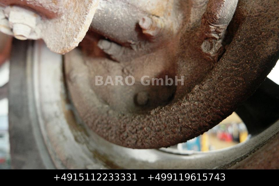 Nissan Navara Pickup Double Cab XE 4X4 пробіг: 347500 рік: August 2011 Diesel потужність:190 PS коробка: Manuell ціна: 4400 - Фото 18