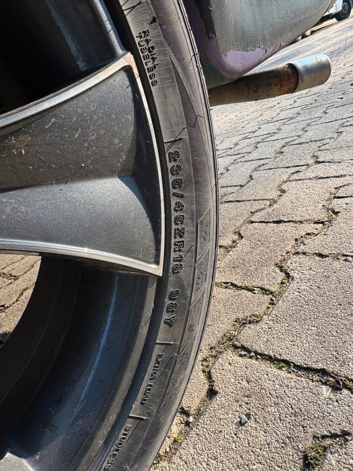 Vw t4 Multi-van 1,9 7 Sitz пробіг: 328450 рік: März 1994 Diesel потужність:69 PS коробка: Manuell ціна: 3200 - Фото 13