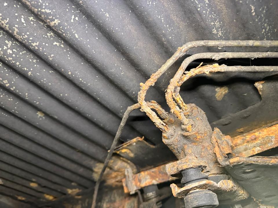 Vw t4 Multi-van 1,9 7 Sitz пробіг: 328450 рік: März 1994 Diesel потужність:69 PS коробка: Manuell ціна: 3200 - Фото 15