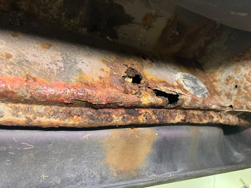 Vw t4 Multi-van 1,9 7 Sitz пробіг: 328450 рік: März 1994 Diesel потужність:69 PS коробка: Manuell ціна: 3200 - Фото 17