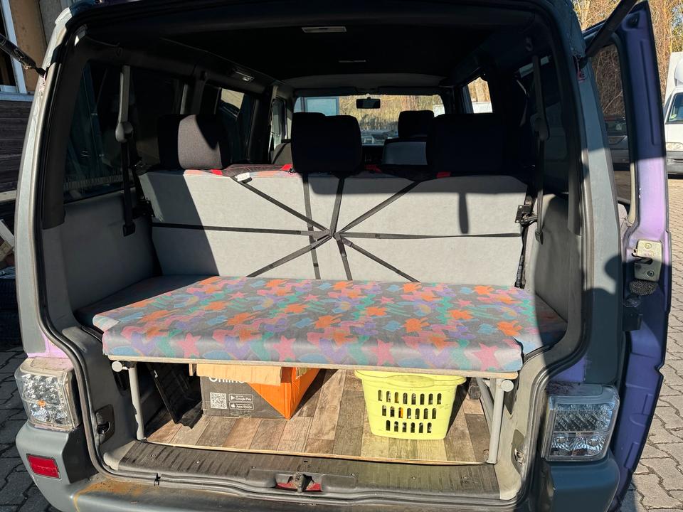 Vw t4 Multi-van 1,9 7 Sitz пробіг: 328450 рік: März 1994 Diesel потужність:69 PS коробка: Manuell ціна: 3200 - Фото 4