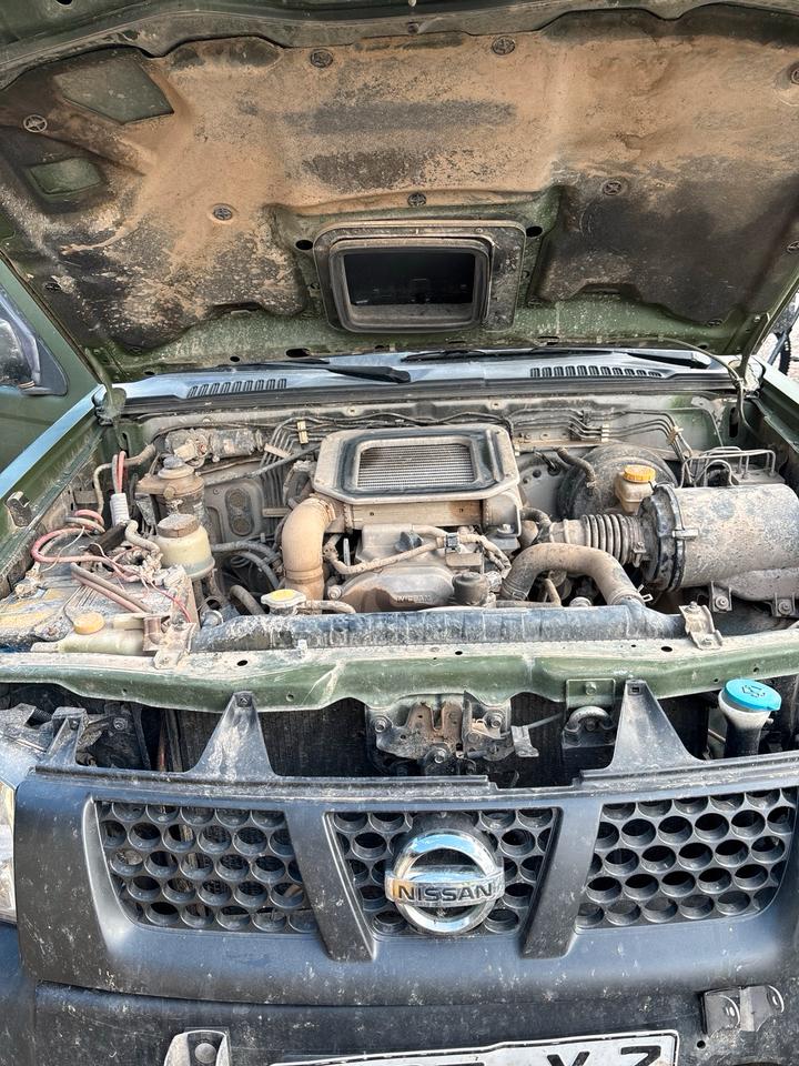 Nissan Navara D22 пробіг: 206014 рік: Juni 2003 Diesel потужність:133 PS коробка: Manuell ціна: 5800 - Фото 8