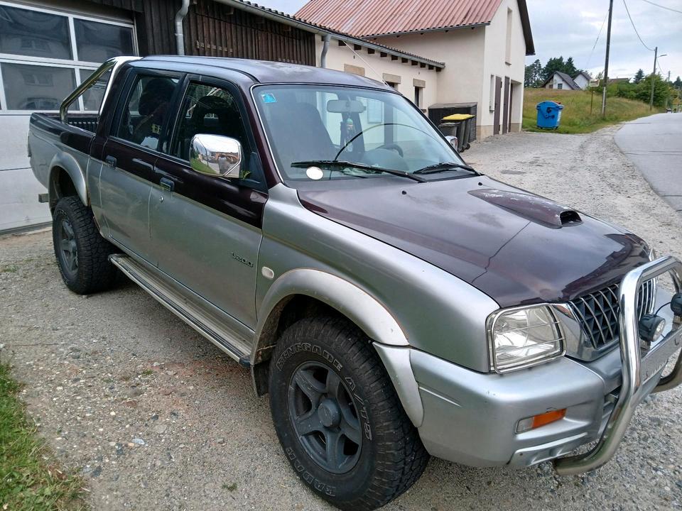 Mitsubishi l200 пробіг: 260000 рік: August 2003 Diesel потужність:115 PS коробка: Manuell ціна: 5750 - Фото 4