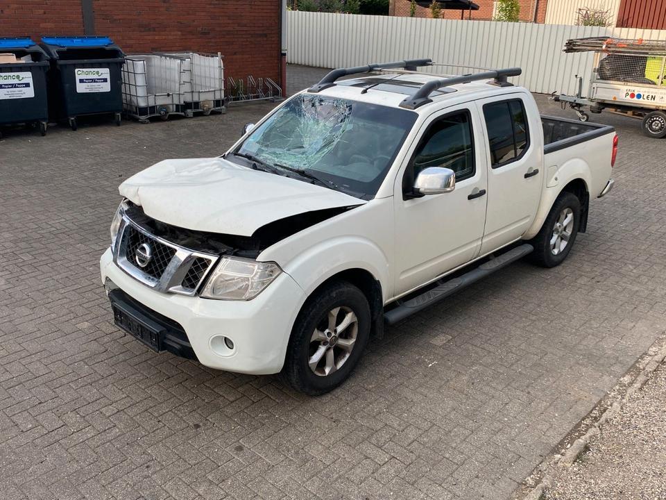 Nissan Navara Pickup Double Cab LE 4X4*Euro 5*Tüv 11/26 пробіг: 347000 рік: August 2013 Diesel потужність:190 PS коробка: Manuell ціна: 4700 - Фото 13