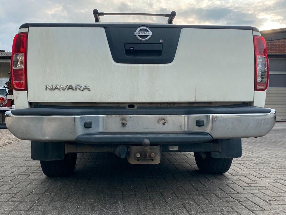 Nissan Navara Pickup Double Cab LE 4X4*Euro 5*Tüv 11/26 пробіг: 347000 рік: August 2013 Diesel потужність:190 PS коробка: Manuell ціна: 4700 - Фото 7