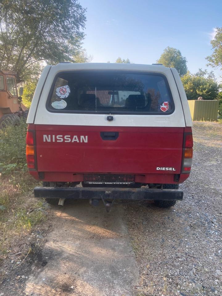 Супер длжип для ЗСУ Nissan Pick Up MD 21 4x4 пробіг: 187355 рік: Juli 1995 Diesel потужність:80 PS коробка: Manuell ціна: 4200 - Фото 3