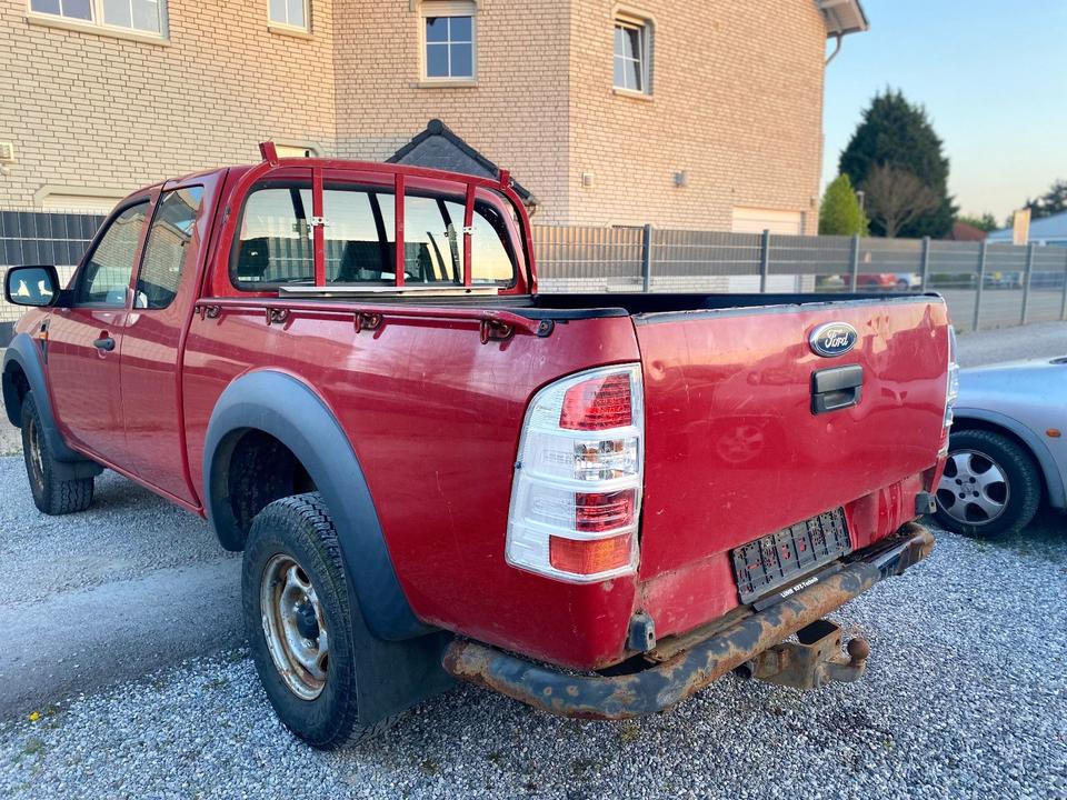 Ford Ranger Extrakabine 4X4 XLT Limited klima пробіг: 69569 рік: Juli 2011 Diesel потужність:143 PS ціна: 4990 - Фото 3