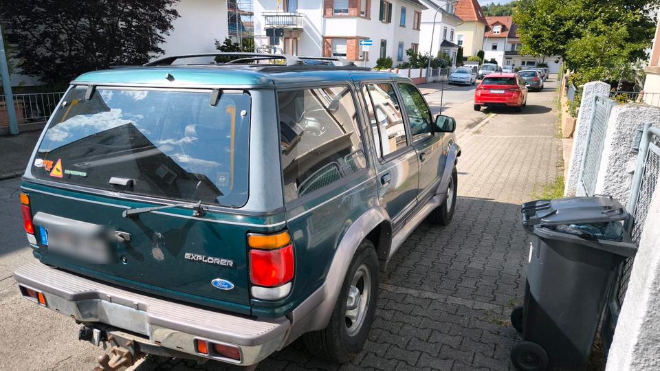 Ford Explorer 4x4 SUV  пробіг: 350000 рік: Dezember 1995 потужність:156 PS коробка: Automatik ціна: 2900 - Фото 4