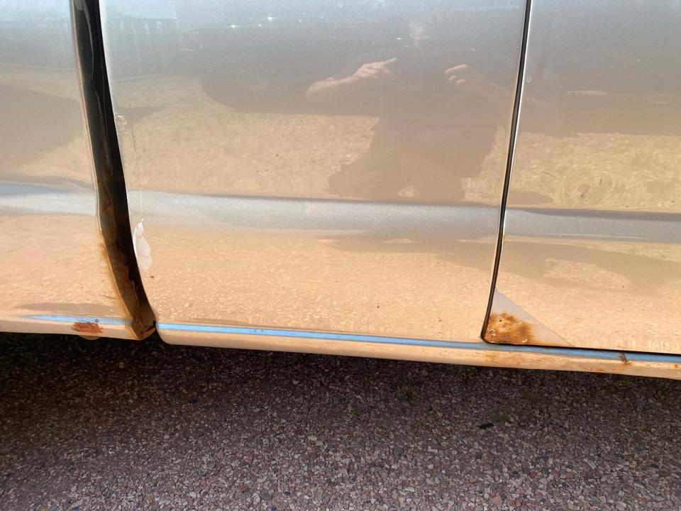 nissan pick up d22 navara 4x4 пробіг: 296500 рік: Januar 2002 Diesel потужність:103 PS коробка: Manuell ціна: 5000 - Фото 13