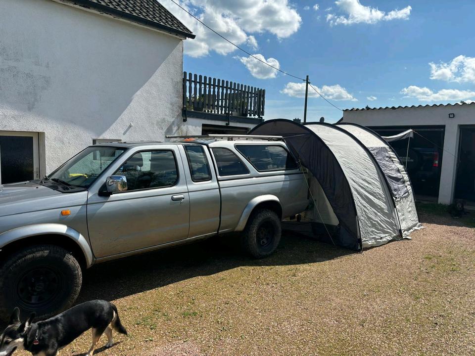 nissan pick up d22 navara 4x4 пробіг: 296500 рік: Januar 2002 Diesel потужність:103 PS коробка: Manuell ціна: 5000 - Фото 7
