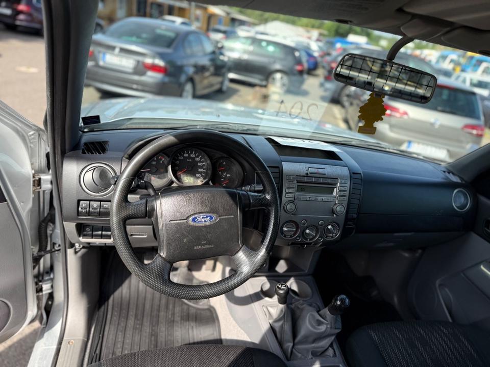 Ford Ranger XL Doppelkabine 4X4 пробіг: 219301 рік: März 2010 Diesel потужність:143 PS коробка: Manuell ціна: 5900 - Фото 14