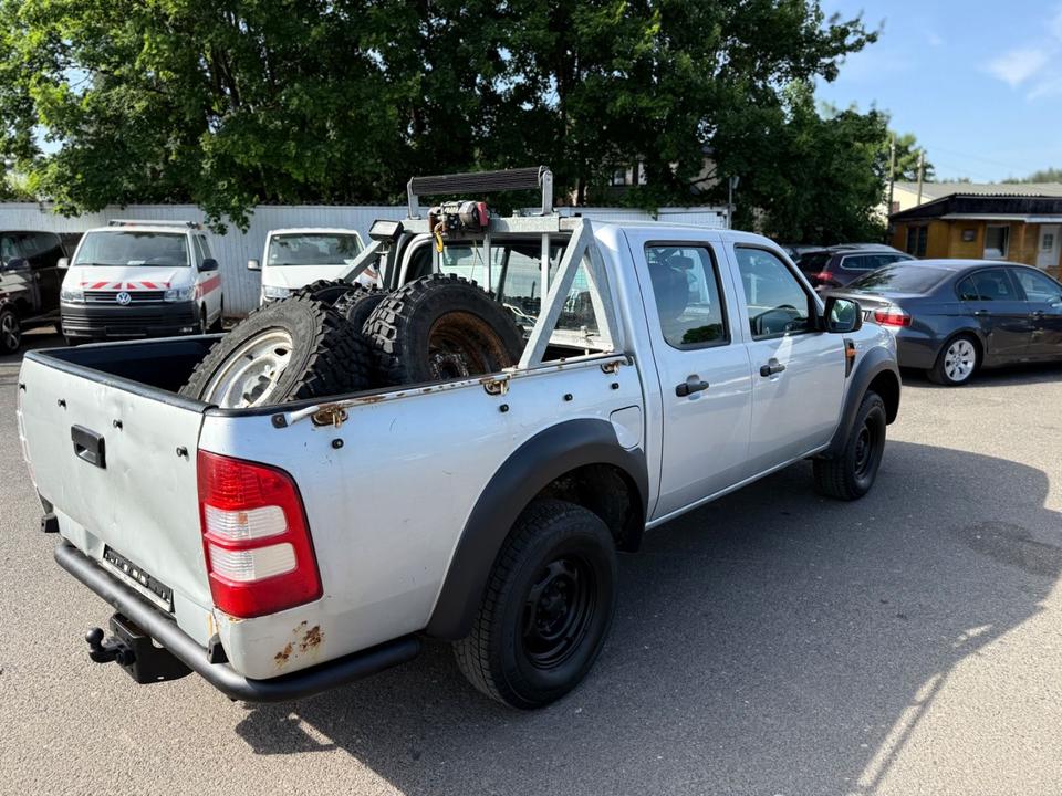 Ford Ranger XL Doppelkabine 4X4 пробіг: 219301 рік: März 2010 Diesel потужність:143 PS коробка: Manuell ціна: 5900 - Фото 3