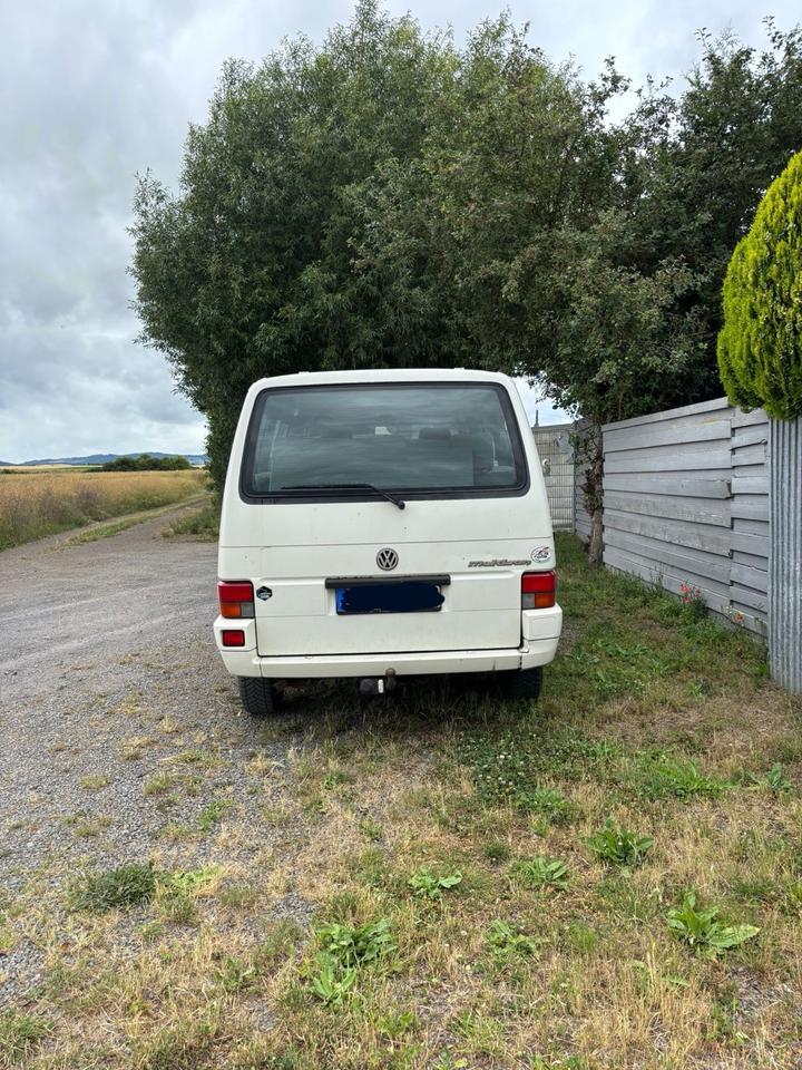 VW T4 2,4 Multivan пробіг: 289000 рік: Juni 1994 Diesel потужність:75 PS коробка: Manuell Juli 2025 ціна: 1900 - Фото 3