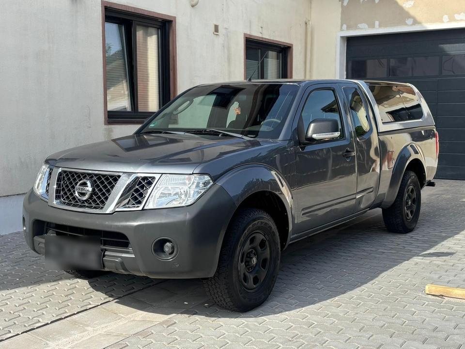 Nissan Navara 2,5DCI 4x4 пробіг: 219000 рік: Januar 2012 Diesel потужність:190 PS коробка: Manuell ціна: 5800 - Фото 0
