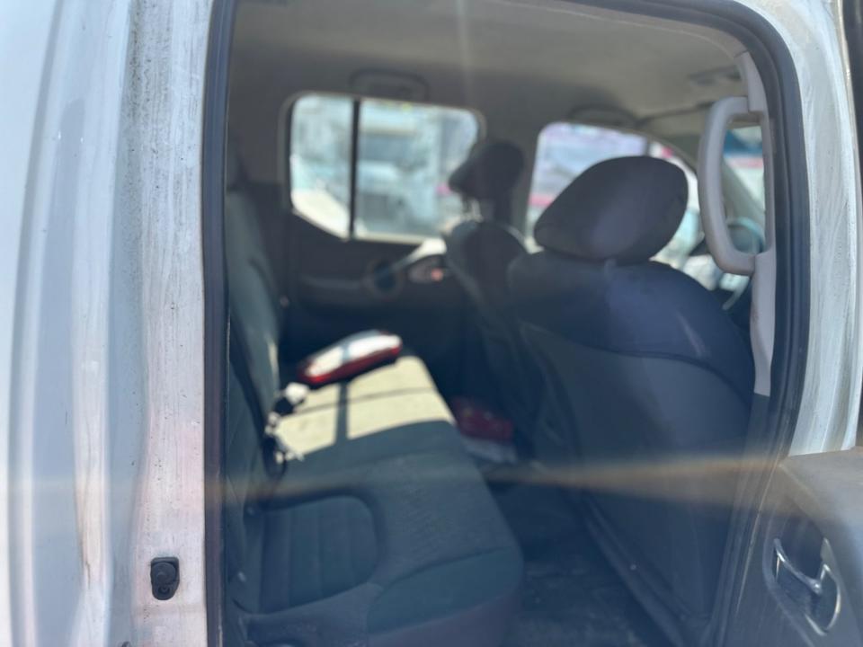 Nissan Navara Pickup King Cab XE 4X4-Klima- пробіг: 300526 рік: Juli 2011 Diesel потужність:190 PS ціна: 4999 - Фото 10