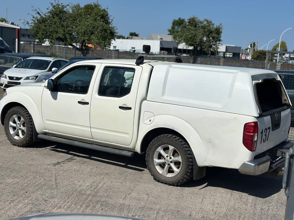 Nissan Navara Pickup King Cab XE 4X4-Klima- пробіг: 300526 рік: Juli 2011 Diesel потужність:190 PS ціна: 4999 - Фото 6