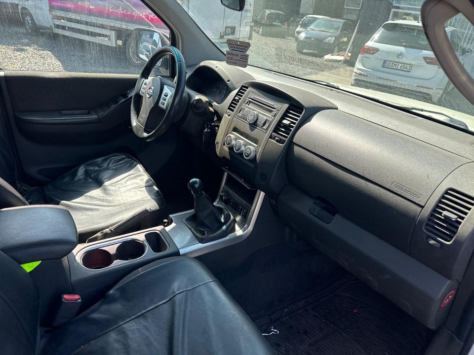 Nissan Navara Pickup King Cab XE 4X4-Klima- пробіг: 300526 рік: Juli 2011 Diesel потужність:190 PS ціна: 4999 - Фото 9