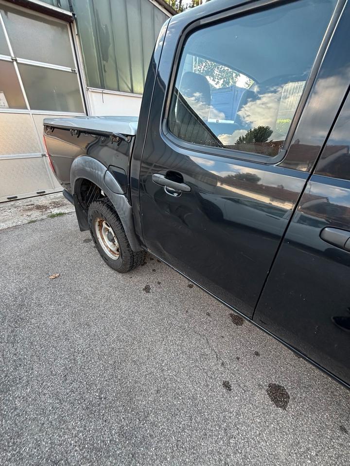 Ford Ranger 4x4 4WD  Doppelkabine пробіг: 135000 рік: März 2007 Diesel потужність:143 PS коробка: Manuell ціна: 5490 - Фото 3