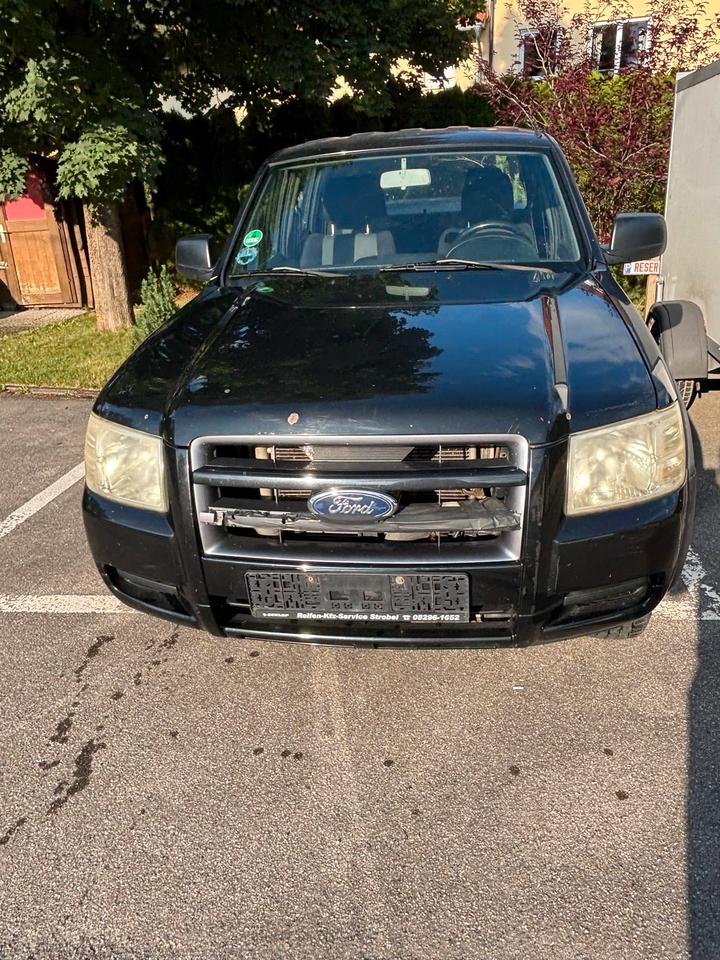 Ford Ranger 4x4 4WD  Doppelkabine пробіг: 135000 рік: März 2007 Diesel потужність:143 PS коробка: Manuell ціна: 5490 - Фото 4