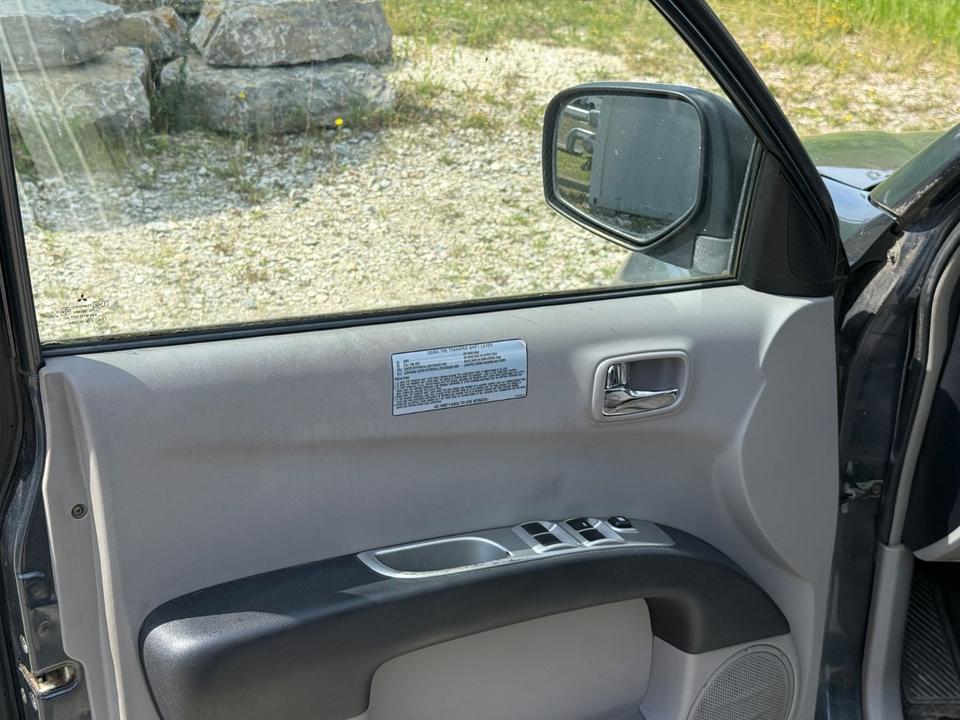 Mitsubishi L200 Pick-Up Double Cab 2.5 D-ID 4WD пробіг: 212000 рік: September 2006 Diesel потужність:136 PS коробка: Manuell ціна: 5800 - Фото 18