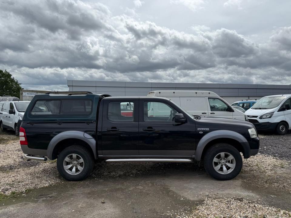 Ford Ranger Doppelkabine 4X4 XL пробіг: 231849 рік: Oktober 2009 Diesel потужність:143 PS коробка: Manuell ціна: 4490 - Фото 3