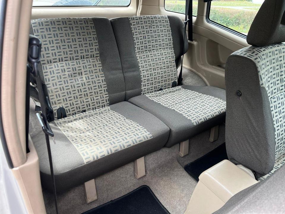 Купити авто Nissan Terrano Comfort 2.7 TD Intercooler пробіг: 156500 рік: Januar 2004 Diesel потужність:125 PS коробка: Manuell ціна: 3000 - Фото 10