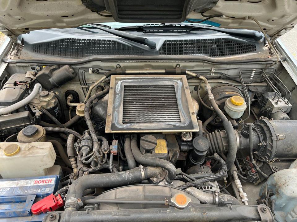 Купити авто Nissan Terrano Comfort 2.7 TD Intercooler пробіг: 156500 рік: Januar 2004 Diesel потужність:125 PS коробка: Manuell ціна: 3000 - Фото 12