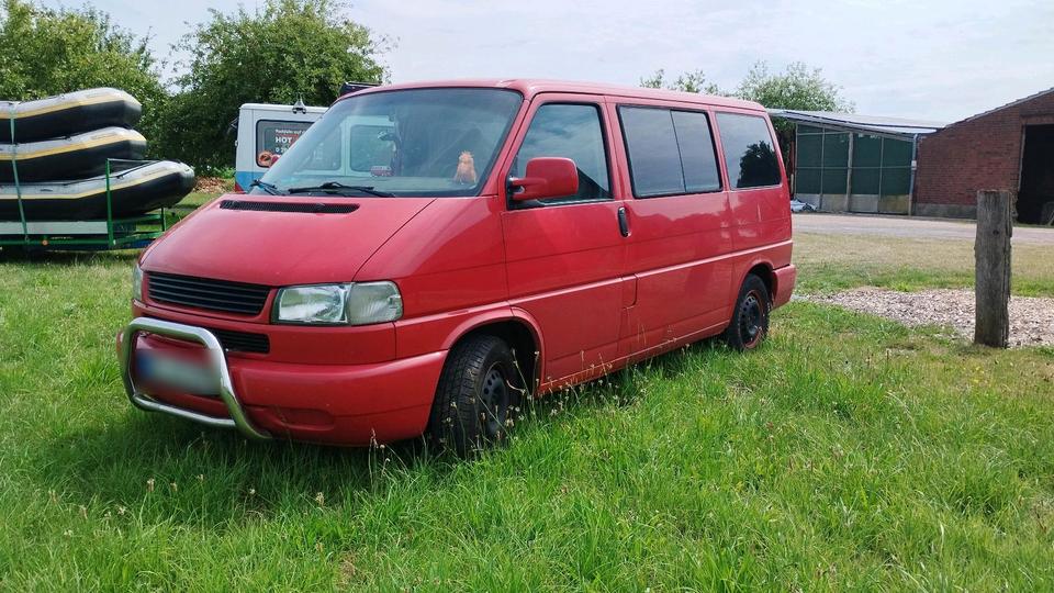 VW T4 Multivan пробіг: 460000 Diesel рік: Juni 1997 потужність:102 PS коробка: Manuell ціна: 3500 - Фото 3